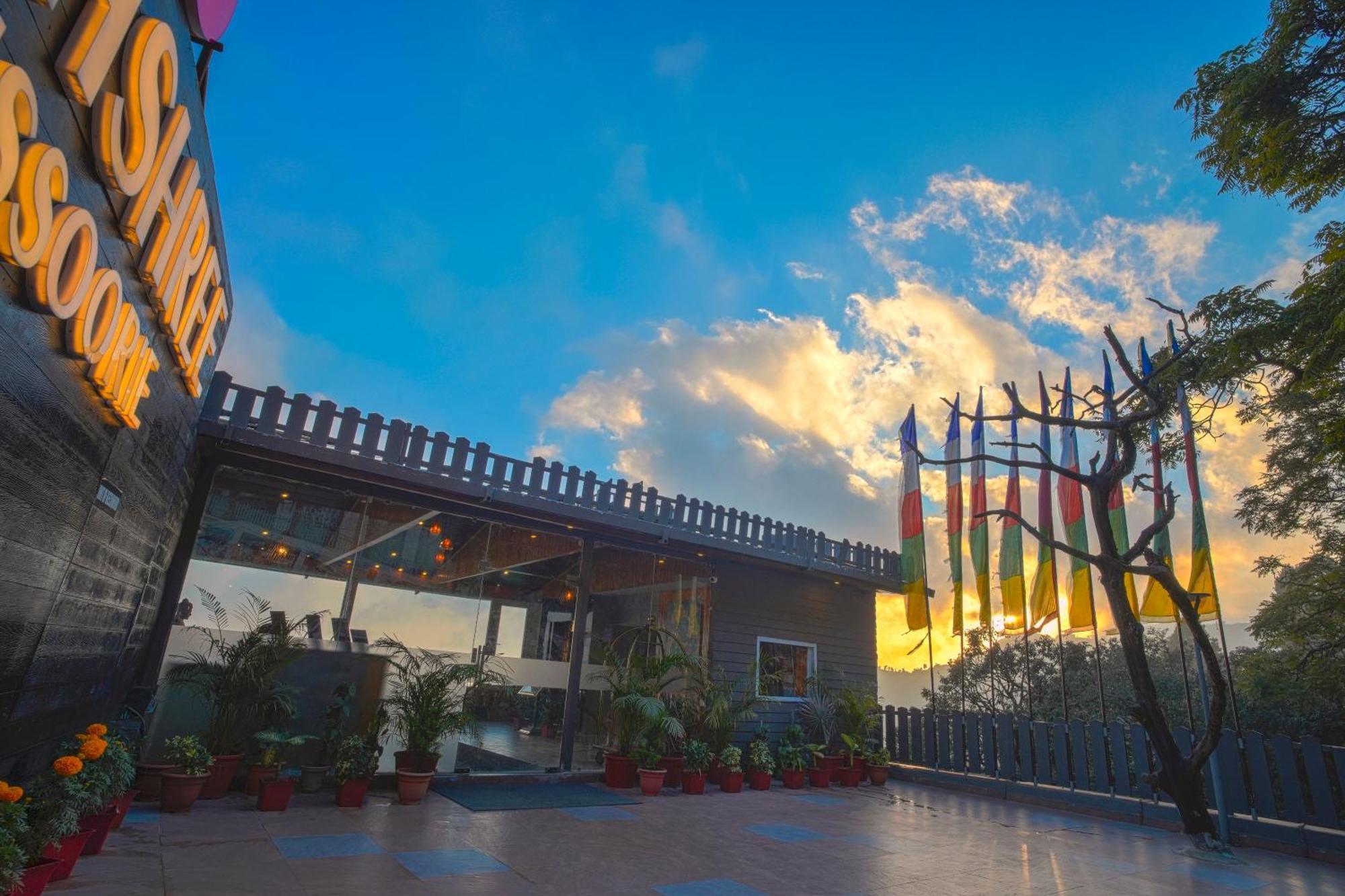 Yashshree Mussoorie Mall Road Exterior photo