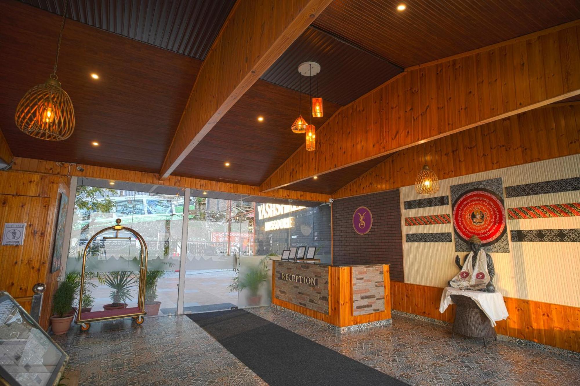 Yashshree Mussoorie Mall Road Exterior photo